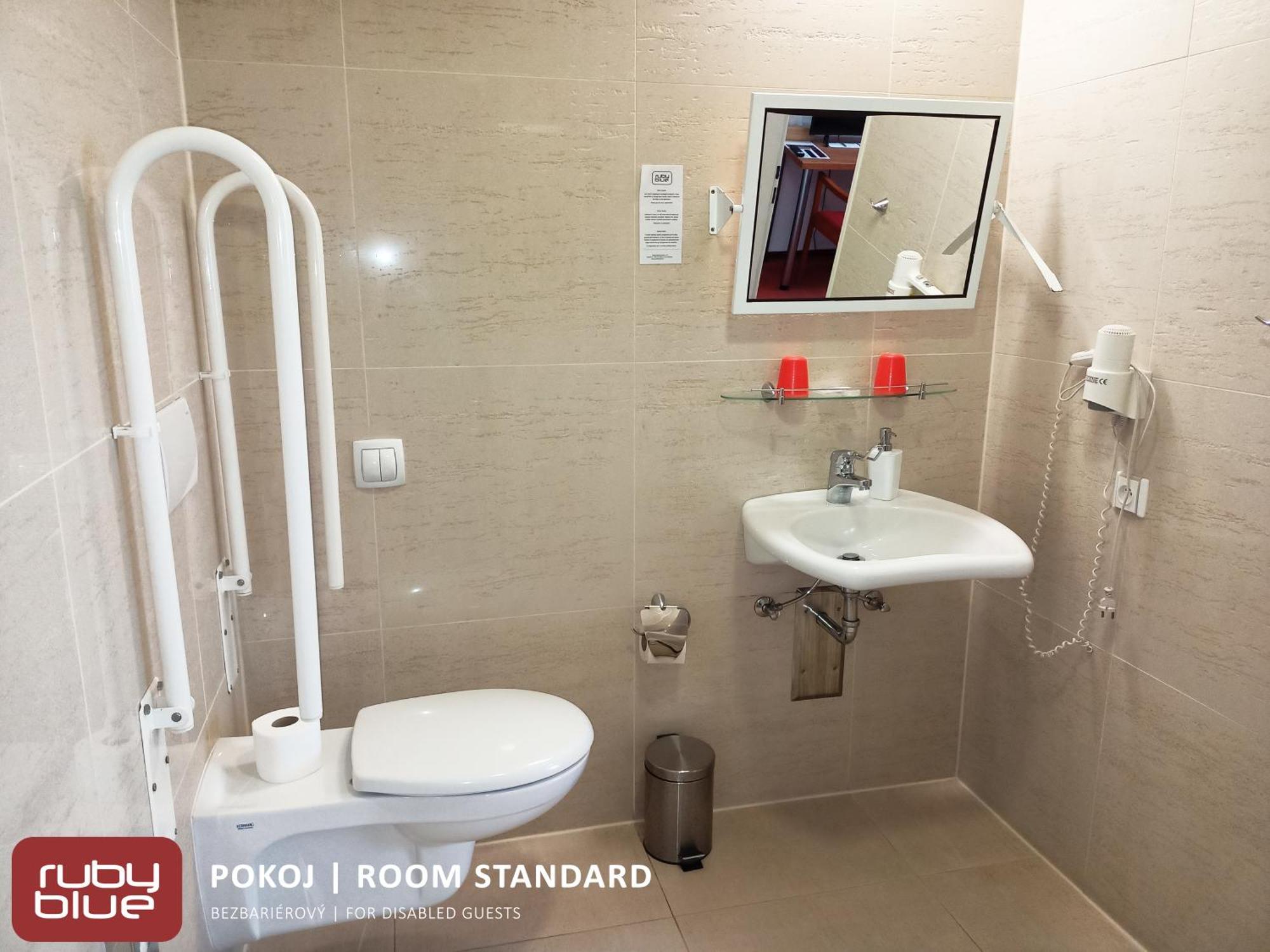 Ruby Blue Hotel Ostrava Room photo